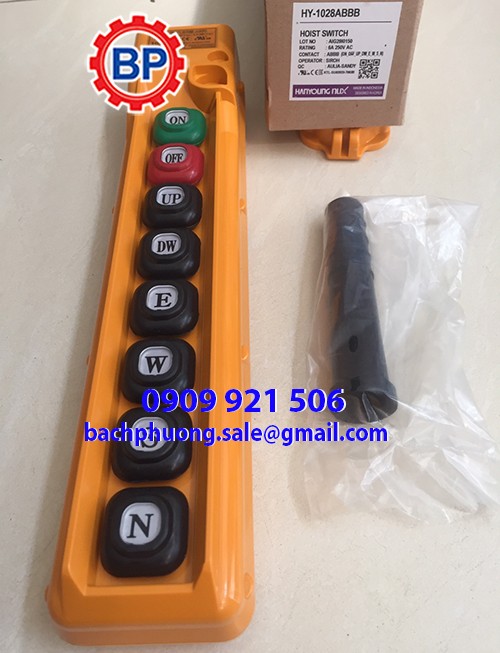 Nút bấm điều khiển Palang HY1028SBB